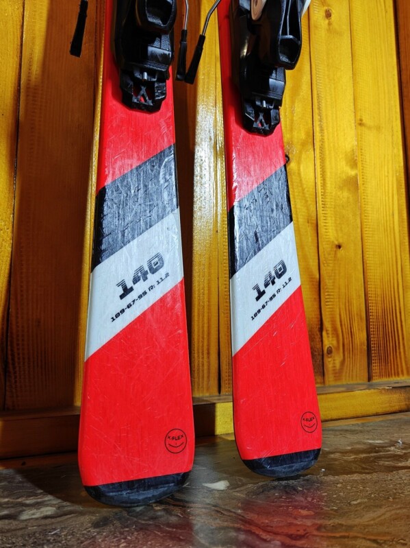 LYŽE MC KINLEY TEAM 7 140CM